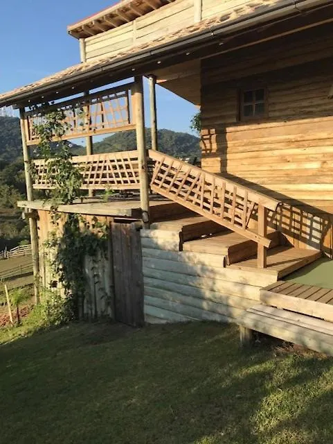 Cabanas No Meio A Natureza Garopaba Brazil